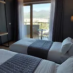 Mulaj Hotel Tirana
