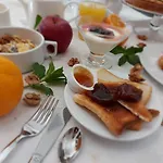 Mulaj Hotell