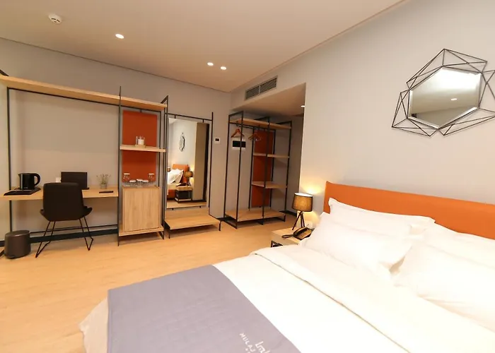Hotel Mulaj Tirana