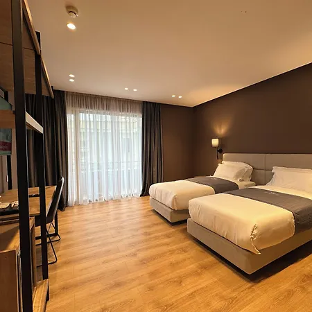 Hotel Mulaj 4*